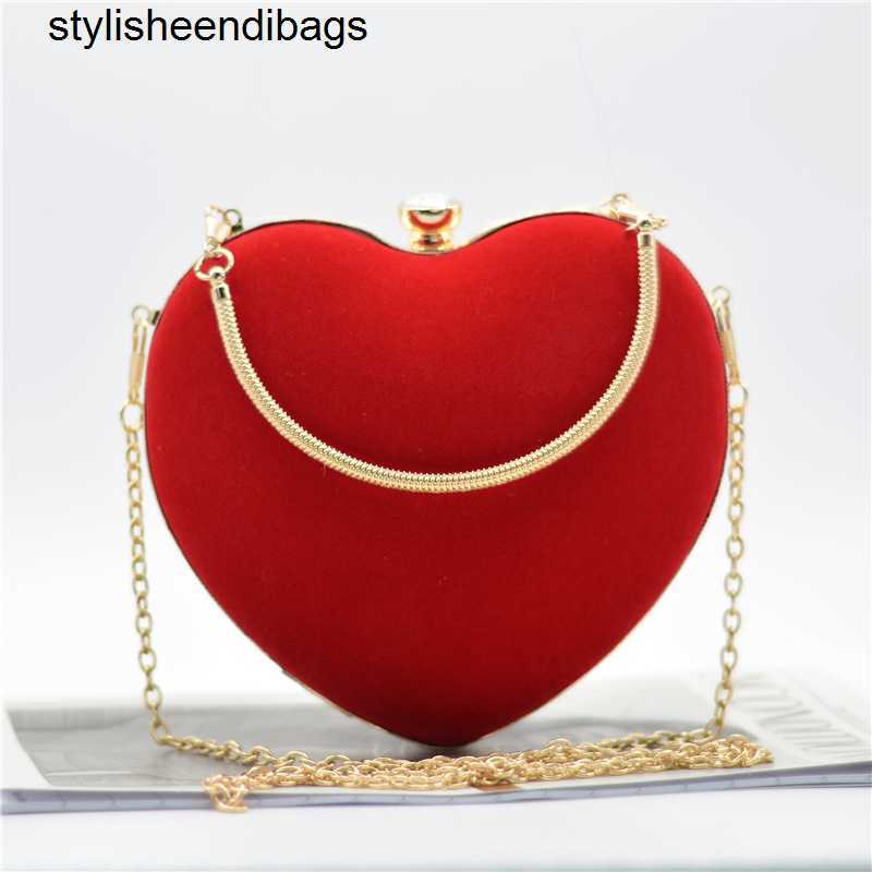 Totes Red Heart Design Women Clutch Small Diamonds Golden Velvet Evening Bags Party Wedding Handbags Purse for Female stylisheendibags, Purple
Totes Red Heart Design Women Clutch Small Diamonds Golden Velvet Evening Bags Party Wedding Handbags Purse for Female stylisheendibags, Purple