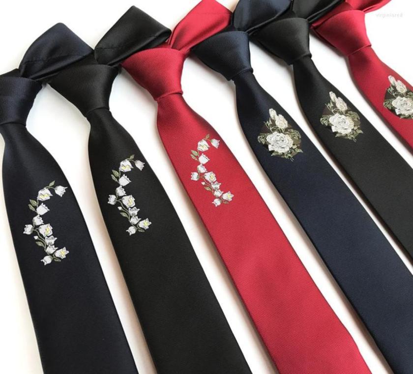 Bow Ties Narrow 6cm Party Wedding Classic Green Embroidery Rose White Magnolia Flower Small Whale Silk Woven Men Tie Necktie H5251956
Bow Ties Narrow 6cm Party Wedding Classic Green Embroidery Rose White Magnolia Flower Small Whale Silk Woven Men Tie Necktie H5251956