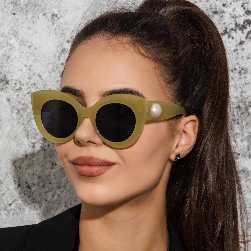 Sunglasses Cat Eye Pearl Design For Women Classic Vintage Beach Party Sun Glasses Fashion Elegant Female Eyewear Mirror Shades
Sunglasses Cat Eye Pearl Design For Women Classic Vintage Beach Party Sun Glasses Fashion Elegant Female Eyewear Mirror Shades