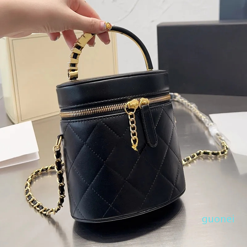 Bucket Bag Shoulder Designer Bags Leather Messenger Handbag Clutch Flap Wallet Channel Cross Body Women Backpack 2023, Color 01
Bucket Bag Shoulder Designer Bags Leather Messenger Handbag Clutch Flap Wallet Channel Cross Body Women Backpack 2023, Color 01