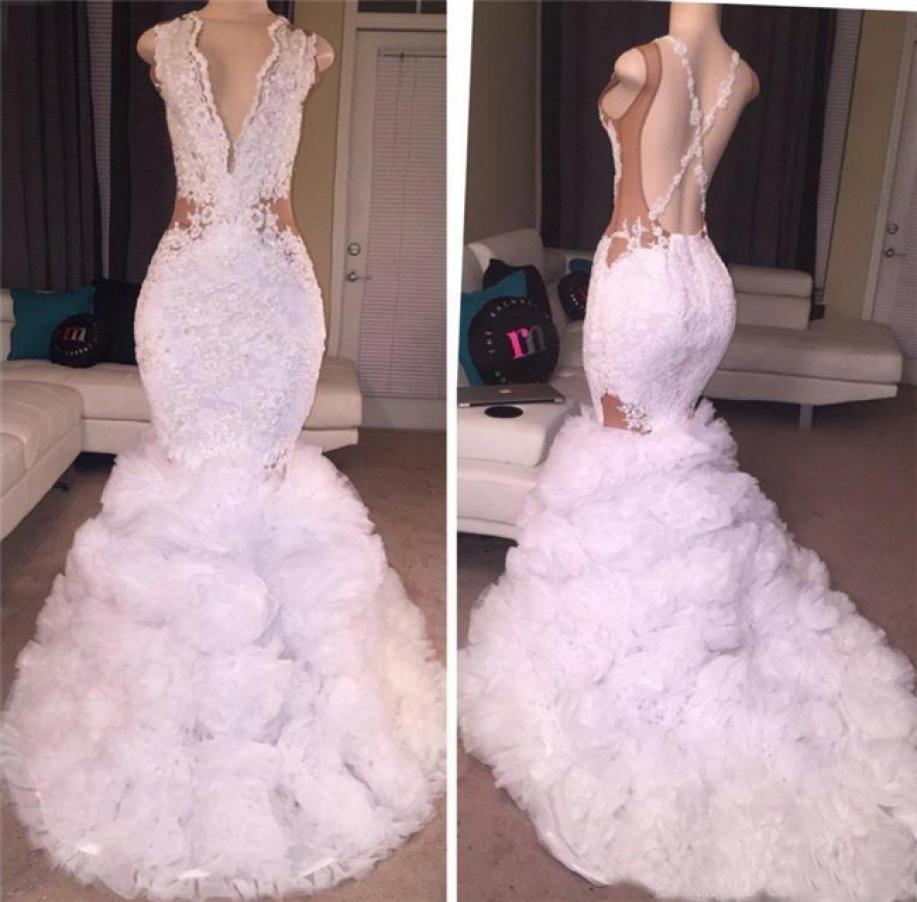 White Mermaid Prom Dresses Plunging V Neck Puffy Skirt Lace Applique Criss Cross Backless Long Party Gowns Evening Wear5779815, Same as picture
White Mermaid Prom Dresses Plunging V Neck Puffy Skirt Lace Applique Criss Cross Backless Long Party Gowns Evening Wear5779815, Same as picture