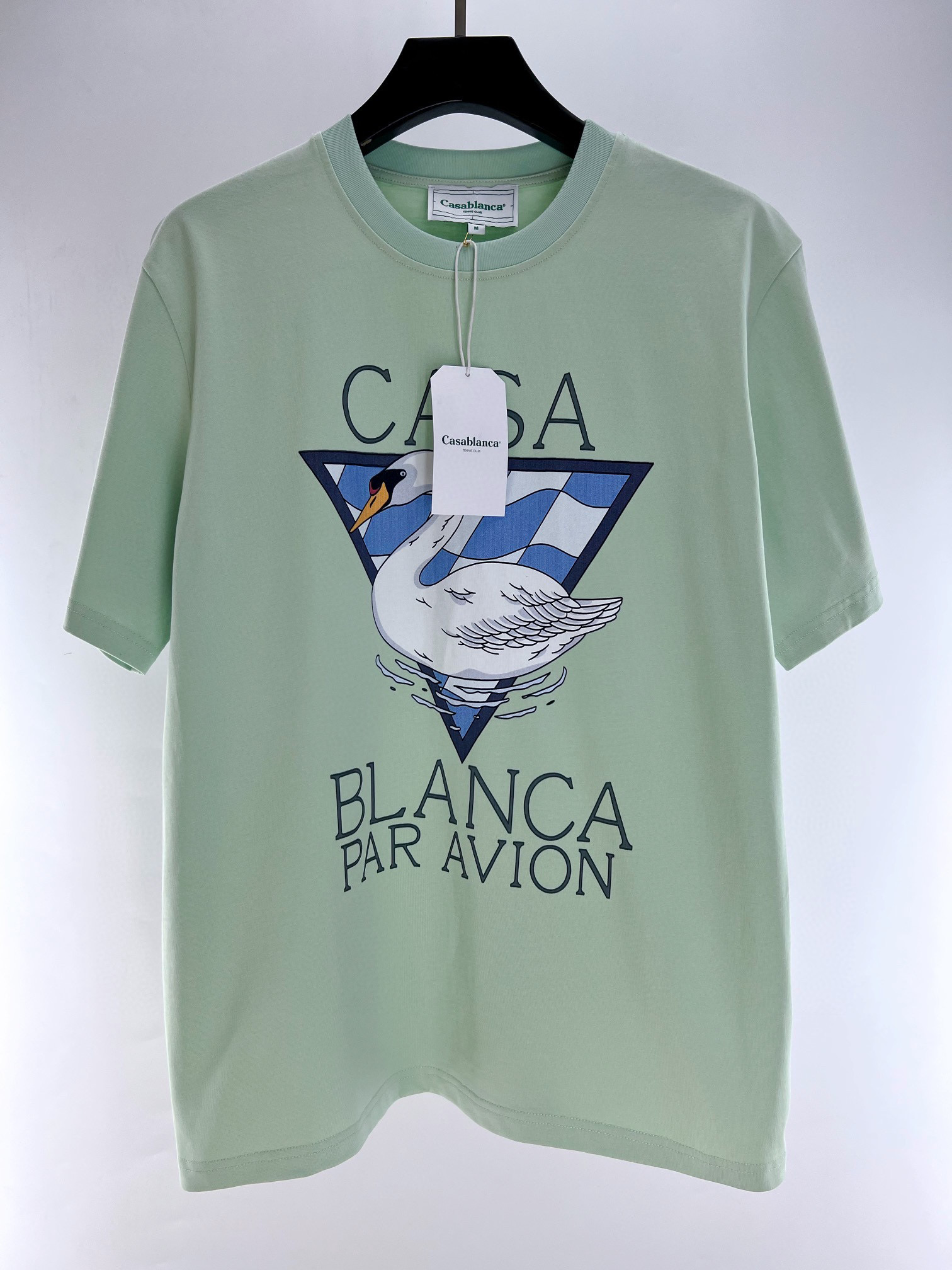 2023 Mens luxury Designer Shirts T Shirt Man Shirt Tshirts Top Woman Tee 30 color styles Swan pattern Short Sleeve Hip Hop Womens Casual Men Short sleeve Casablanca, Extra shipping postage/no ship
2023 Mens luxury Designer Shirts T Shirt Man Shirt Tshirts Top Woman Tee 30 color styles Swan pattern Short Sleeve Hip Hop Womens Casual Men Short sleeve Casablanca, Extra shipping postage/no ship