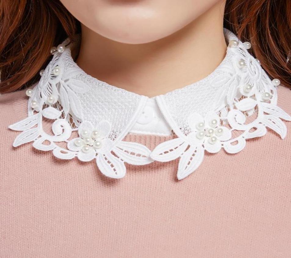 Bow Ties Elegant White Lace Detachable Collars For Women Floral Hollow False Collar Shirt Fake Half Remoable Faux Col TieBow5029216
Bow Ties Elegant White Lace Detachable Collars For Women Floral Hollow False Collar Shirt Fake Half Remoable Faux Col TieBow5029216