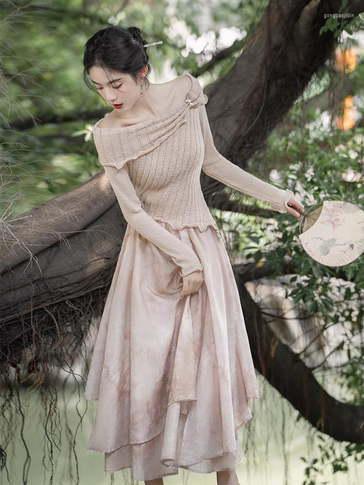 Work Dresses French Style Gentle Knitted Skirt Set Women' Autumn Chic Blouse Dizzy Dyed Casual Retro Women 2 Piece Outfits, Two piece set
Work Dresses French Style Gentle Knitted Skirt Set Women' Autumn Chic Blouse Dizzy Dyed Casual Retro Women 2 Piece Outfits, Two piece set