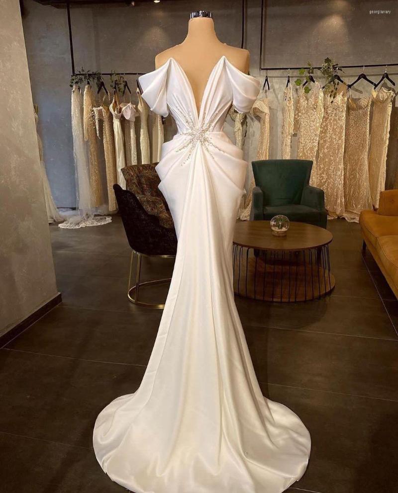 Party Dresses White Satin Prom Strapless Sleeveless V Neck Appliques Sequins Sexy Off Shoulder Evening Plus Size Custom Made, Yellow
Party Dresses White Satin Prom Strapless Sleeveless V Neck Appliques Sequins Sexy Off Shoulder Evening Plus Size Custom Made, Yellow