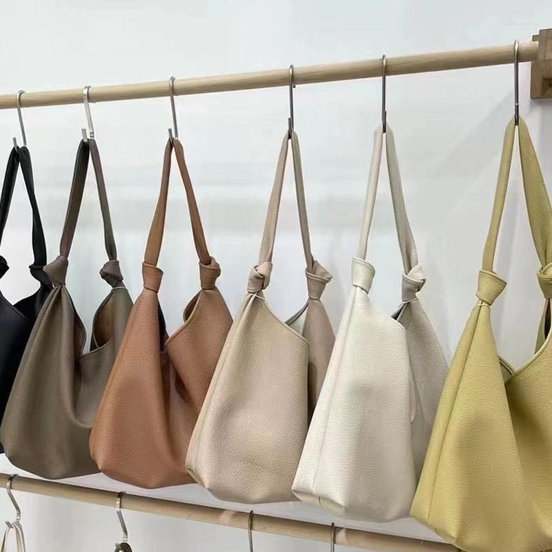 Evening Bags Fashion Casual Female Vintage PU Leather Luxury Designer Handbags Soft Totes Women Lady Shoulder Composite Large Capacity, Black
Evening Bags Fashion Casual Female Vintage PU Leather Luxury Designer Handbags Soft Totes Women Lady Shoulder Composite Large Capacity, Black