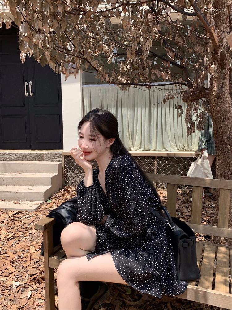 Casual Dresses 2023 Spring Polka Dot Chiffon Dress For Women Korean Fashion Long Sleeve V-neck Sexy Mini Ladies Elegant, Black
Casual Dresses 2023 Spring Polka Dot Chiffon Dress For Women Korean Fashion Long Sleeve V-neck Sexy Mini Ladies Elegant, Black