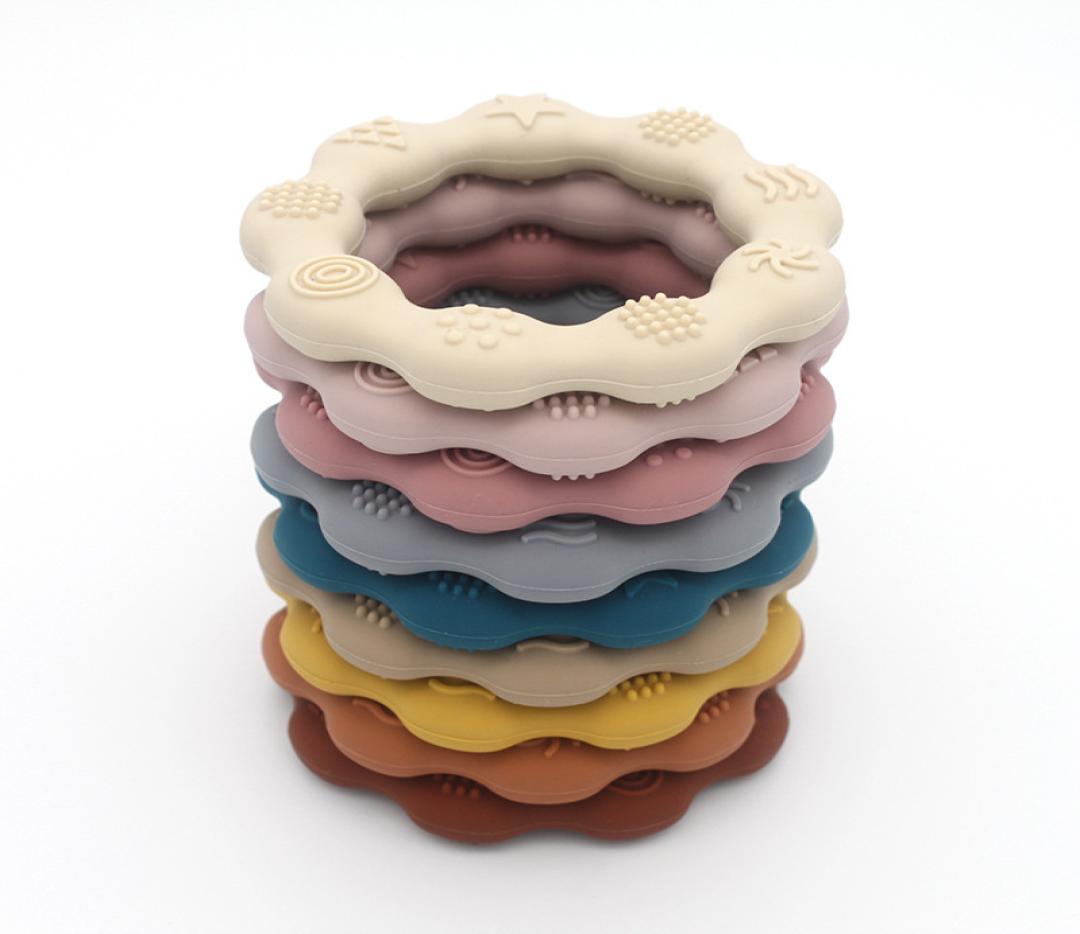 INS baby Silicone Soothers Teethers Circle Shape Health Care Pacified Teething Training Infant Can Be Boil7506345
INS baby Silicone Soothers Teethers Circle Shape Health Care Pacified Teething Training Infant Can Be Boil7506345