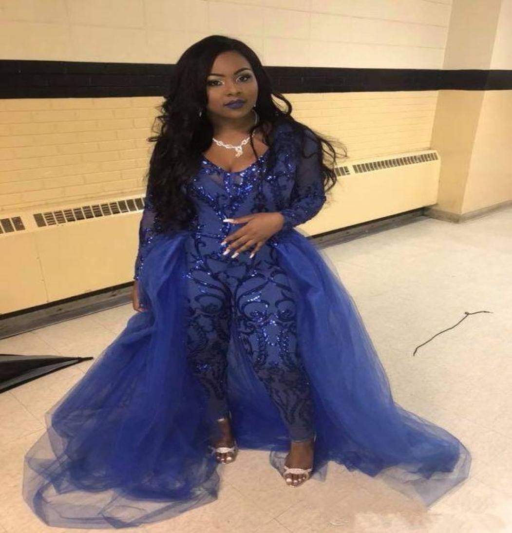 Royal Blue Prom Dresses Women Jumpsuits With Detachable Train Long Sleeve V Neck Sequined Evening Gowns African Party Dress robes 3068579, Same as picture
Royal Blue Prom Dresses Women Jumpsuits With Detachable Train Long Sleeve V Neck Sequined Evening Gowns African Party Dress robes 3068579, Same as picture