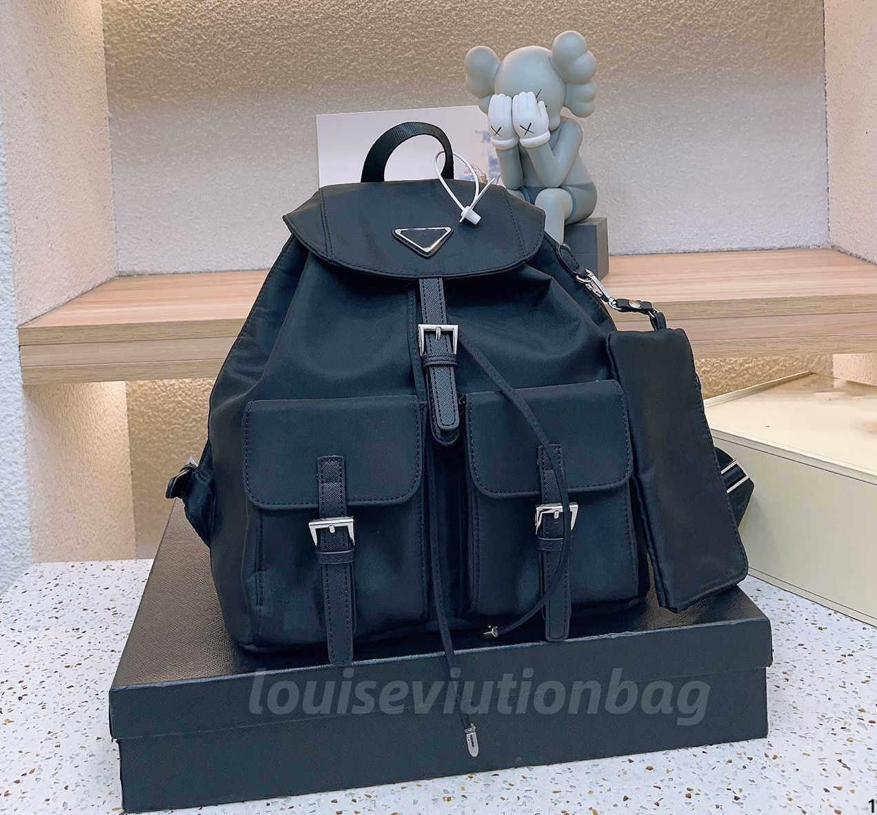 Nylon Designer Black Backpacks Handbags Men Women PU Leather Backpack School Bag Fashion Knapsack Back pack Presbyopic Rucksack Shoulder 104243
Nylon Designer Black Backpacks Handbags Men Women PU Leather Backpack School Bag Fashion Knapsack Back pack Presbyopic Rucksack Shoulder 104243