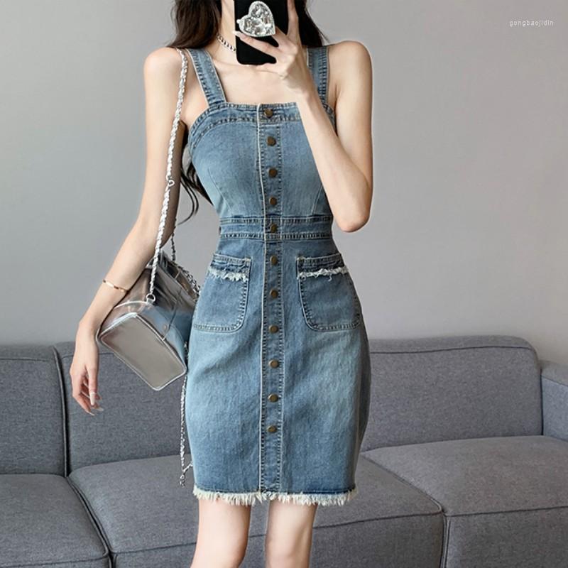 Casual Dresses Retro Sexy Spaghetti Strap Denim Bodycon Dress Women Sleeveless Single Breasted Backless Sundress Fashion Female Clothing, Photo color
Casual Dresses Retro Sexy Spaghetti Strap Denim Bodycon Dress Women Sleeveless Single Breasted Backless Sundress Fashion Female Clothing, Photo color