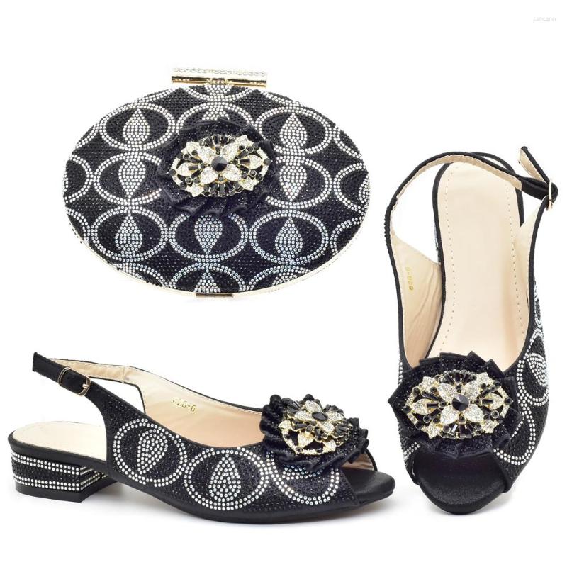 Dress Shoes Black And Bags Sets With Rhinestone Wedding Bride Elegant Low Heels Women Bag Set Pumps
Dress Shoes Black And Bags Sets With Rhinestone Wedding Bride Elegant Low Heels Women Bag Set Pumps