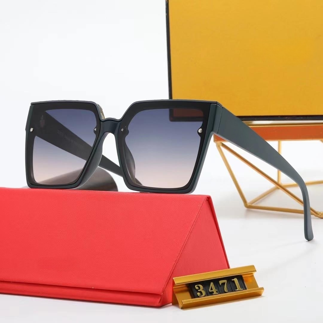 Designer sunglasses luxurys glasses protective eyewear purity design UV400 versatile sunglassess driving travel shopping beach wear sun glasses very nice
Designer sunglasses luxurys glasses protective eyewear purity design UV400 versatile sunglassess driving travel shopping beach wear sun glasses very nice