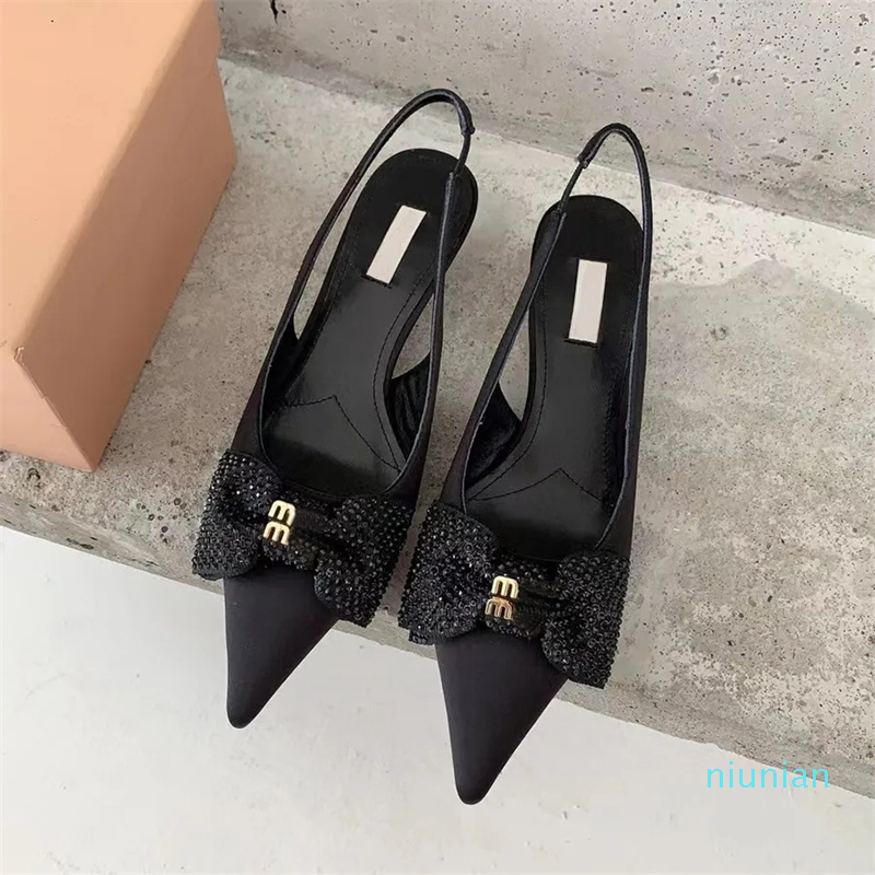Rhinestone Bowtie sandals shoes Women's Pointed Toes Kitten Heel 6cm black shallow letter rhinestone decorative dress shoes Luxury Designer formal shoes, Black sandals
Rhinestone Bowtie sandals shoes Women's Pointed Toes Kitten Heel 6cm black shallow letter rhinestone decorative dress shoes Luxury Designer formal shoes, Black sandals