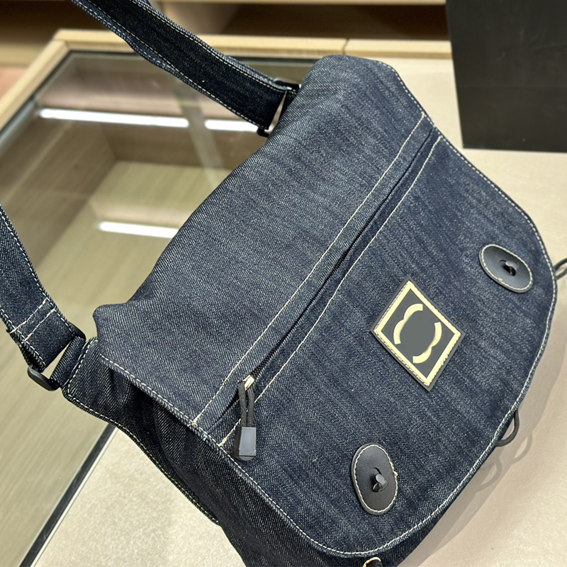 Fashion Designers Cowboy Tote Bags for Womens Mens Handbag totes Bag Ladie Shoulder bags Sheepskin Shopping Crossbody bag Purses 2306295PE, 01
Fashion Designers Cowboy Tote Bags for Womens Mens Handbag totes Bag Ladie Shoulder bags Sheepskin Shopping Crossbody bag Purses 2306295PE, 01