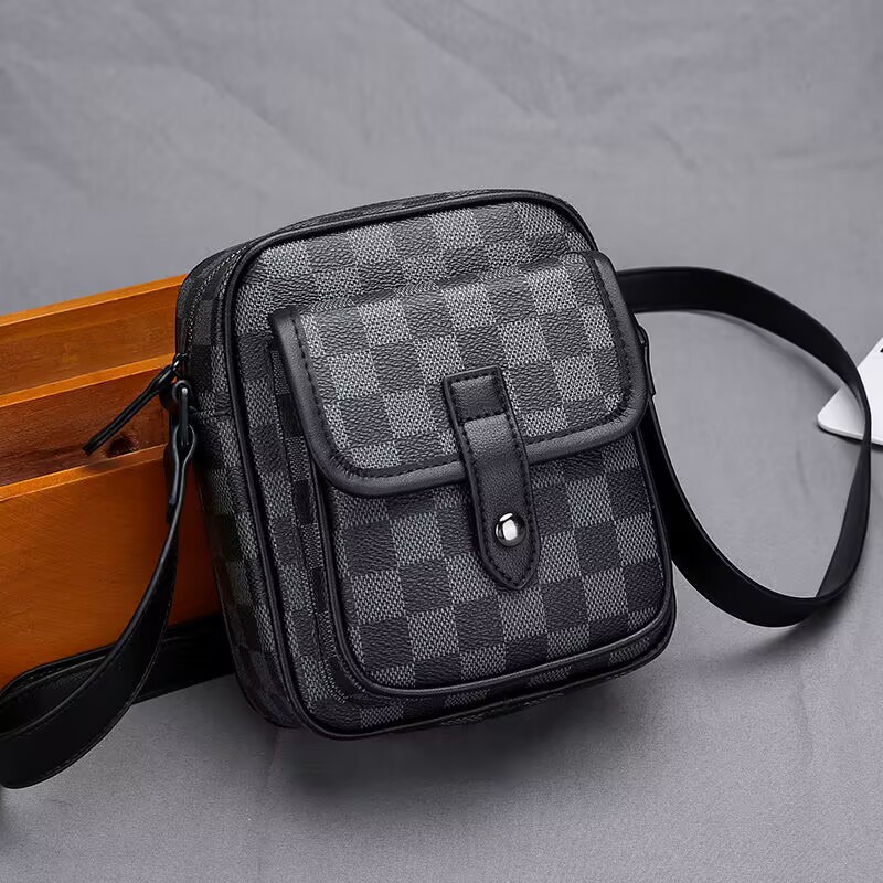 Fashion Designer bags Men Women Messenger Briefcase Bag Plain Cross body Shoulder Bags Handbags Crossbody Totes purse Casual Wallets Pursse
Fashion Designer bags Men Women Messenger Briefcase Bag Plain Cross body Shoulder Bags Handbags Crossbody Totes purse Casual Wallets Pursse