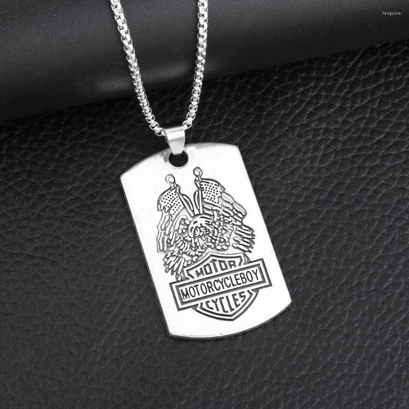Pendant Necklaces FLOLA Punk Style Motorcycle Boy Tag For Men Silver Color Stainless Steel Chain Hiphop Jewelry Gifts Nket99
Pendant Necklaces FLOLA Punk Style Motorcycle Boy Tag For Men Silver Color Stainless Steel Chain Hiphop Jewelry Gifts Nket99