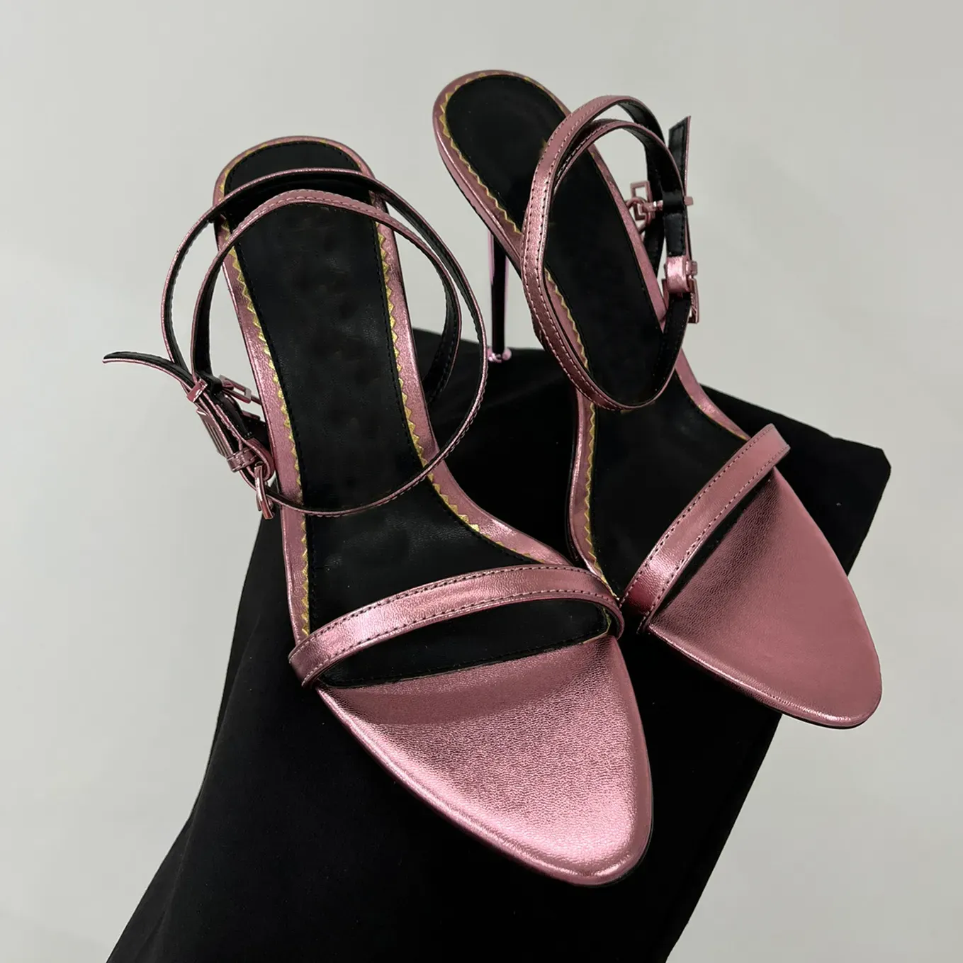 stiletto heel sandals womens shoe Fashion Satin Gold padlock Dress shoes top quality Narrow high Heeled women sandal Free postage 35-42, Khaki satin
stiletto heel sandals womens shoe Fashion Satin Gold padlock Dress shoes top quality Narrow high Heeled women sandal Free postage 35-42, Khaki satin