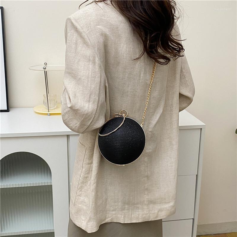 Evening Bags Spherical Design Women's Shoulder Bag High Quality Chain Crossbody Female Hand Circle Dinner Purses And Handbags, Silver
Evening Bags Spherical Design Women's Shoulder Bag High Quality Chain Crossbody Female Hand Circle Dinner Purses And Handbags, Silver