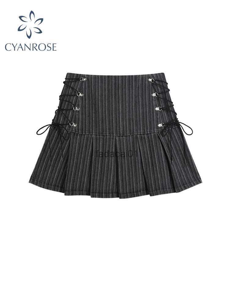 Y2k Pleated Skirt Women Sexy High Waist Grey Stripe Bandage Mini Skirts 2022 Summer New A Line Skirt Vintage Harajuku Streetwar L230621
Y2k Pleated Skirt Women Sexy High Waist Grey Stripe Bandage Mini Skirts 2022 Summer New A Line Skirt Vintage Harajuku Streetwar L230621