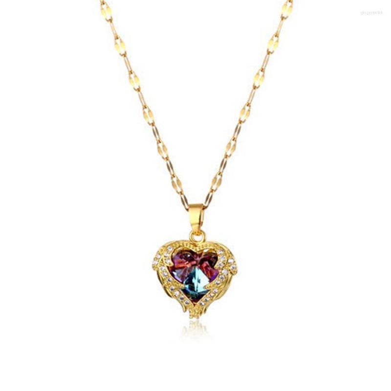Pendant Necklaces Poulisa Heart Crystal Necklace Cubic Zirconia For Women With Chains Titanium Steel Zircon Neck Chain Jewelry
Pendant Necklaces Poulisa Heart Crystal Necklace Cubic Zirconia For Women With Chains Titanium Steel Zircon Neck Chain Jewelry