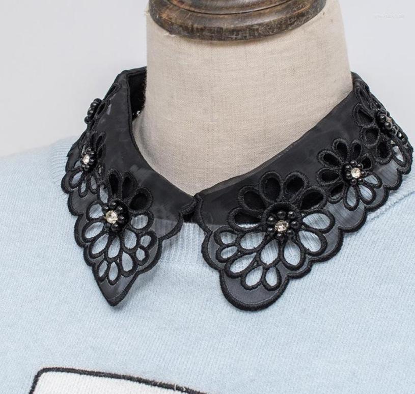 Bow Ties 2022 Black White Shirt Fake Collars For Women Vintage Detachable Collar Lapel Blouse Top Girls False Neckwear Faux Col4008282
Bow Ties 2022 Black White Shirt Fake Collars For Women Vintage Detachable Collar Lapel Blouse Top Girls False Neckwear Faux Col4008282