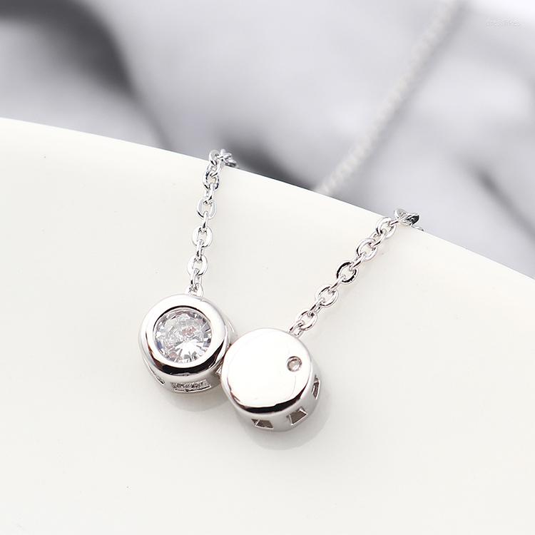Pendant Necklaces Fashion Retro Geometric Collar Double Chains Leather Simple Choker Heart Necklace Gift For Women Girl 139154
Pendant Necklaces Fashion Retro Geometric Collar Double Chains Leather Simple Choker Heart Necklace Gift For Women Girl 139154