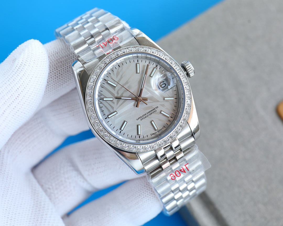 High-quality men's brand watches luxury fashion steel 36mm watches leisure sports style mechanical men's clock Relogio masculino men's watch Montehomme.
High-quality men's brand watches luxury fashion steel 36mm watches leisure sports style mechanical men's clock Relogio masculino men's watch Montehomme.