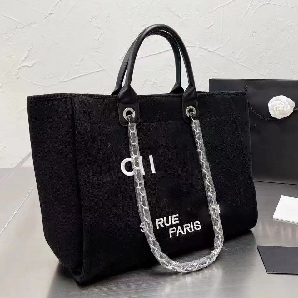 2023 Designer Totes Bags Fashion Flower Beach Tote Bag high quality Luxury brand Large Capacity Shopping Bag Celebrity Party Black Beige Versatile Classic satchel
2023 Designer Totes Bags Fashion Flower Beach Tote Bag high quality Luxury brand Large Capacity Shopping Bag Celebrity Party Black Beige Versatile Classic satchel