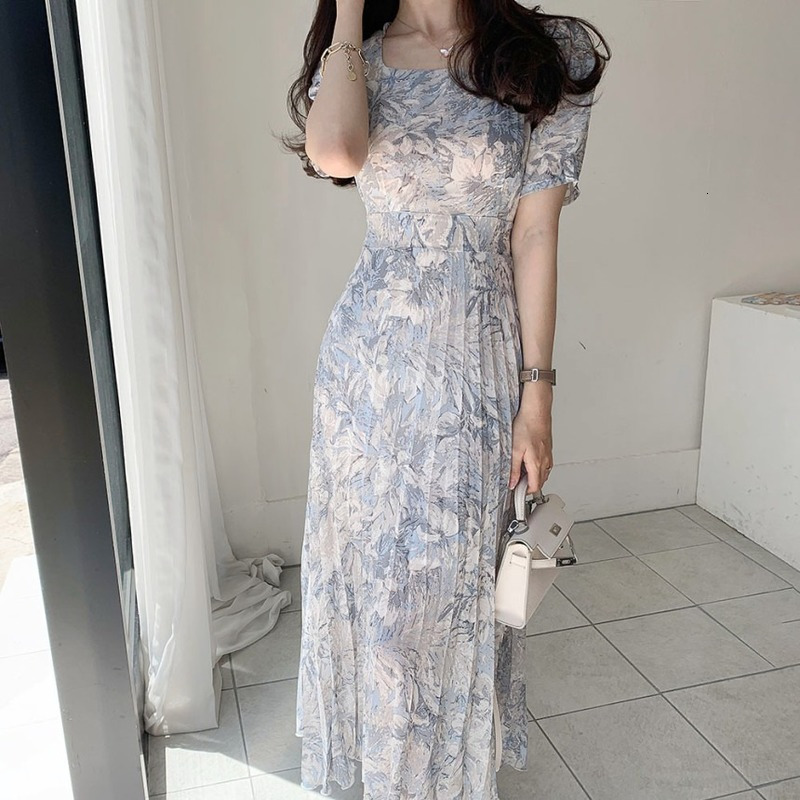 Basic Casual Dresses 2023 Summer Water color Printed Korean Chiffon Long Dres Short Sleeve Square Collar Pleated Elegant Femme 15481 230628, Blue
Basic Casual Dresses 2023 Summer Water color Printed Korean Chiffon Long Dres Short Sleeve Square Collar Pleated Elegant Femme 15481 230628, Blue