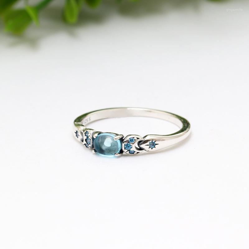 Cluster Rings Fashion Original 925 Silver Blue Stone Fairy Tale Star Ring For Women Wedding Engagement Pan Drop Wholesale
Cluster Rings Fashion Original 925 Silver Blue Stone Fairy Tale Star Ring For Women Wedding Engagement Pan Drop Wholesale