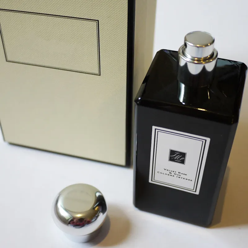 cologne Natural Car Air Freshener Perfume Newest sexy charming Fragrance VELVET ROSE OUD 100ml Lady for female and male Long-lasting Aroma f
cologne Natural Car Air Freshener Perfume Newest sexy charming Fragrance VELVET ROSE OUD 100ml Lady for female and male Long-lasting Aroma f