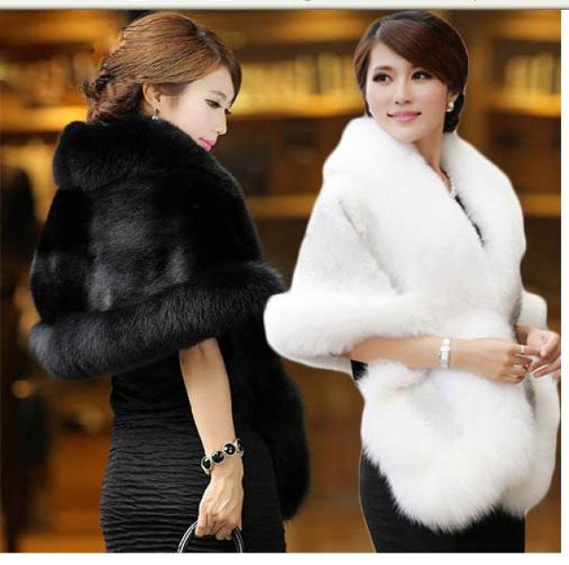 High Quality Faux Fur Wedding Wraps 2019 Elegant High Neck White Black Bridal Shawls Shrugs Wedding Accessories2131960 
High Quality Faux Fur Wedding Wraps 2019 Elegant High Neck White Black Bridal Shawls Shrugs Wedding Accessories2131960