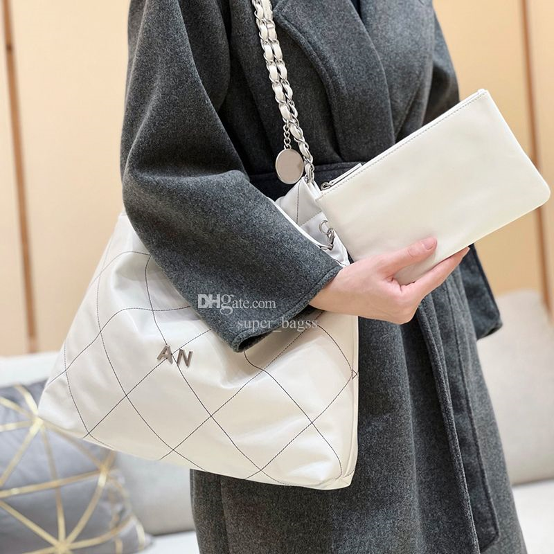Designer Handbag Box Genuine Delicate knockoff 39CM bag Shoulder Tote bag With leather YC017
Designer Handbag Box Genuine Delicate knockoff 39CM bag Shoulder Tote bag With leather YC017