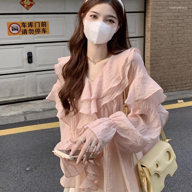 Women's Blouses Women Clothing 2023 Fashionable French Style V Neck Ruffled Shirt Spring Summer Loose Simple Casual Sweet For, Pink
Women's Blouses Women Clothing 2023 Fashionable French Style V Neck Ruffled Shirt Spring Summer Loose Simple Casual Sweet For, Pink