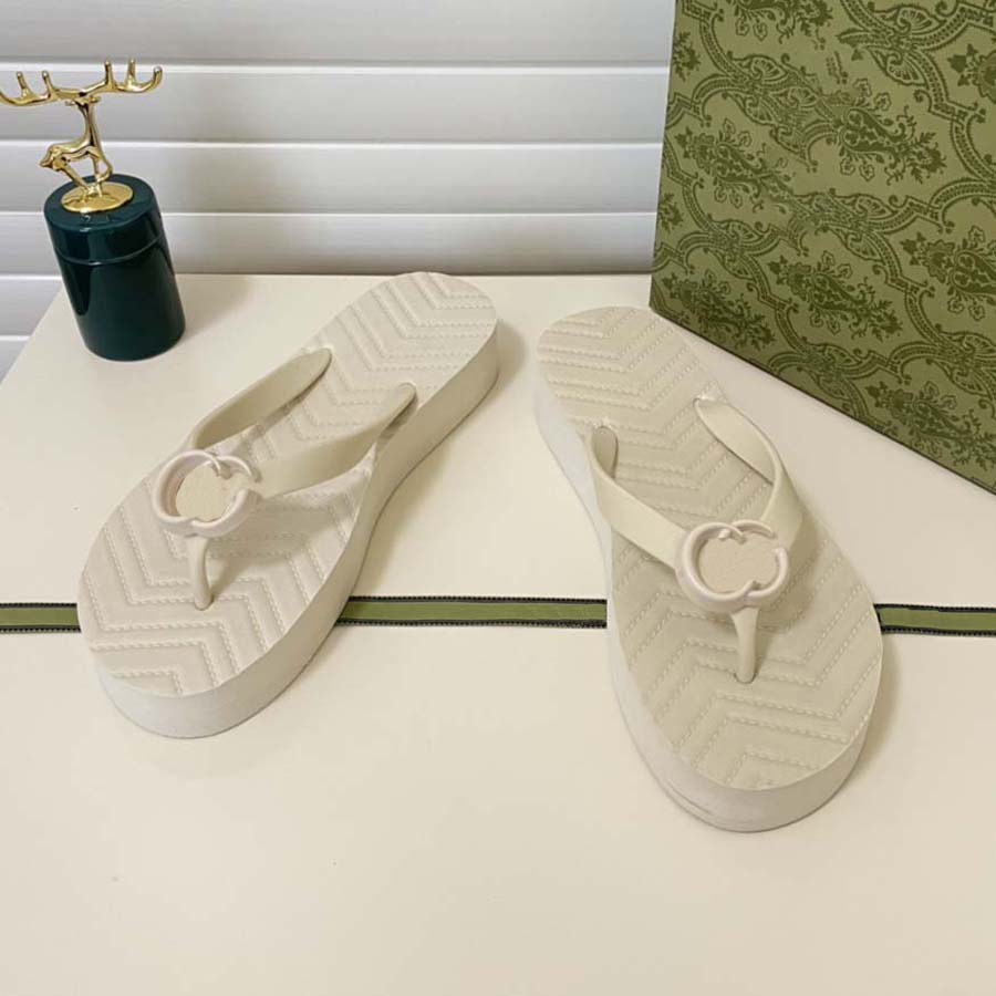 Luxury Sandals Designer Women Flip flops Slipper Fashion Genuine Leather slides shoe simple youth slippers moccasin Summer shoes Beach Hotel, #2
Luxury Sandals Designer Women Flip flops Slipper Fashion Genuine Leather slides shoe simple youth slippers moccasin Summer shoes Beach Hotel, #2