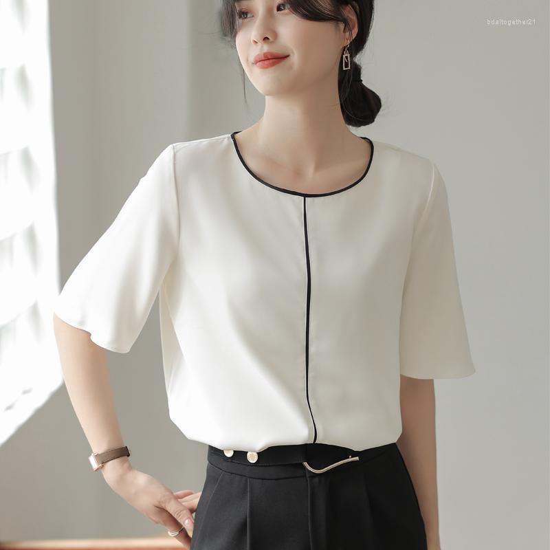 Women's Blouses Chic And Stylish Blouse For Women With Graceful Design Exquisite Ladies' Shirts Commuting Casual Wear, White
Women's Blouses Chic And Stylish Blouse For Women With Graceful Design Exquisite Ladies' Shirts Commuting Casual Wear, White
