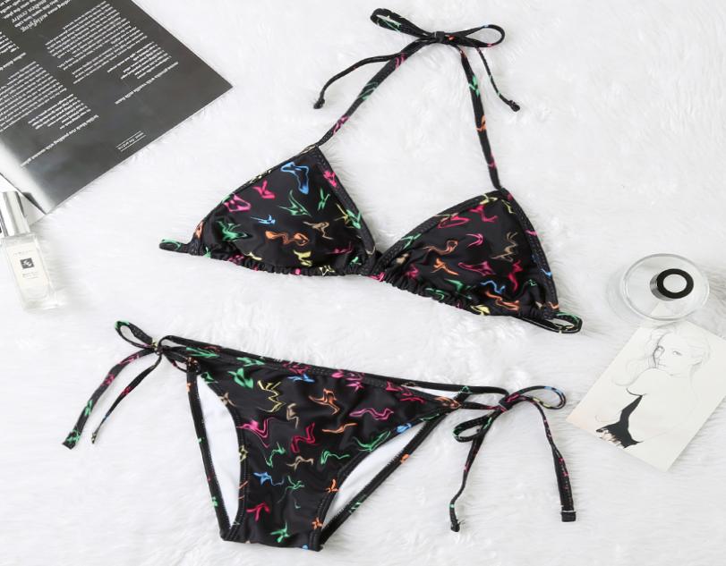 2021 Sexy Swimwear Bikini Women Striped Rainbow High Waist Swimsuit Retro Button Shorts Push Up Two Pieces Bikinis Swimming Beachw5180597
2021 Sexy Swimwear Bikini Women Striped Rainbow High Waist Swimsuit Retro Button Shorts Push Up Two Pieces Bikinis Swimming Beachw5180597