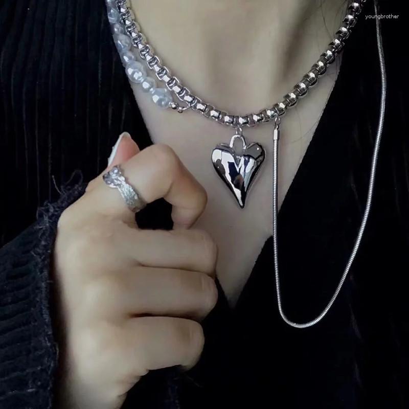 Chains Couple Love Pearl Double Necklace Cold Wind Personality Simple Clavicle Chain Men's Women's Trend Accessories Fashion Jewelry
Chains Couple Love Pearl Double Necklace Cold Wind Personality Simple Clavicle Chain Men's Women's Trend Accessories Fashion Jewelry