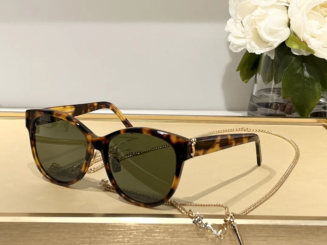 High Beauty Fashionista Round Sunglasses LogoY Designer Get Retro Chic Protection Eyewear Female Cycling Anti Blue Light Glasses
High Beauty Fashionista Round Sunglasses LogoY Designer Get Retro Chic Protection Eyewear Female Cycling Anti Blue Light Glasses