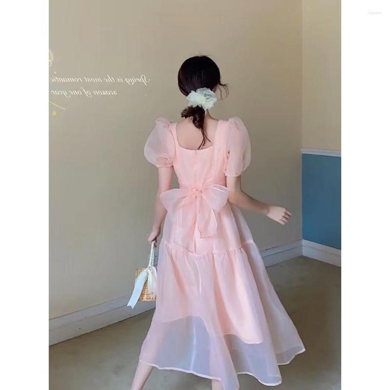 Casual Dresses Gentle Sweet Lolita Style Dress Women Elegant Vintage Bow Lace-Up V-Neck Puff Sleeve Fairy Girls Pink Party Midi
Casual Dresses Gentle Sweet Lolita Style Dress Women Elegant Vintage Bow Lace-Up V-Neck Puff Sleeve Fairy Girls Pink Party Midi