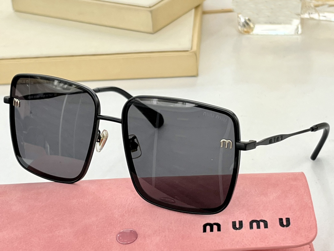 Classic Miu Sunglasses Designer Large Frame Glasses Men's and Women's Metal Frame UV Resistant Sunglasses
Classic Miu Sunglasses Designer Large Frame Glasses Men's and Women's Metal Frame UV Resistant Sunglasses