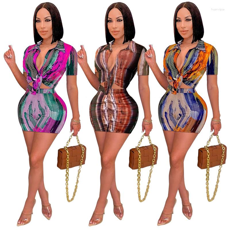 Women' Tracksuits Ladies Tie-Dyed Striped Short-Sleeved Lapel Pleated Shirt With Same Elastic Waist Shorts Summer Retro Commuter Suit, Orange
Women' Tracksuits Ladies Tie-Dyed Striped Short-Sleeved Lapel Pleated Shirt With Same Elastic Waist Shorts Summer Retro Commuter Suit, Orange