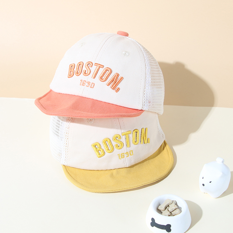 Caps Hats Summer Mesh Baseball Cap for Baby Boy Girl Letter Embroidery Toddler Sun Hat Soft Adjustable Kids Peaked Gorras 230628
Caps Hats Summer Mesh Baseball Cap for Baby Boy Girl Letter Embroidery Toddler Sun Hat Soft Adjustable Kids Peaked Gorras 230628