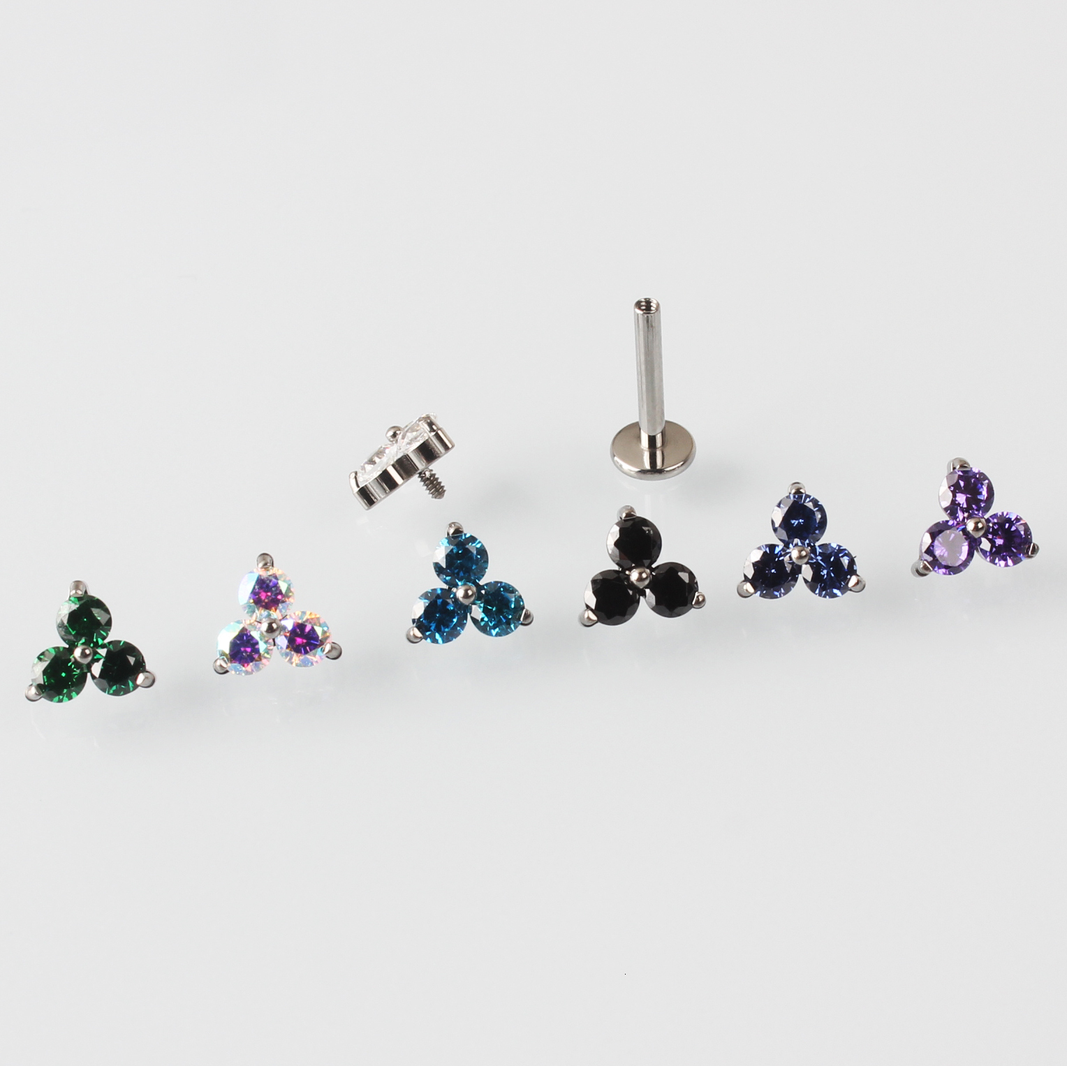 Navel Bell Button Rings ASTM 36 3 Zircon Petals Flower 16G Interna Thread Labret Lip Piercing Ear Cartilage Helix Tragus Stud Body Jewelry 230628
Navel Bell Button Rings ASTM 36 3 Zircon Petals Flower 16G Interna Thread Labret Lip Piercing Ear Cartilage Helix Tragus Stud Body Jewelry 230628