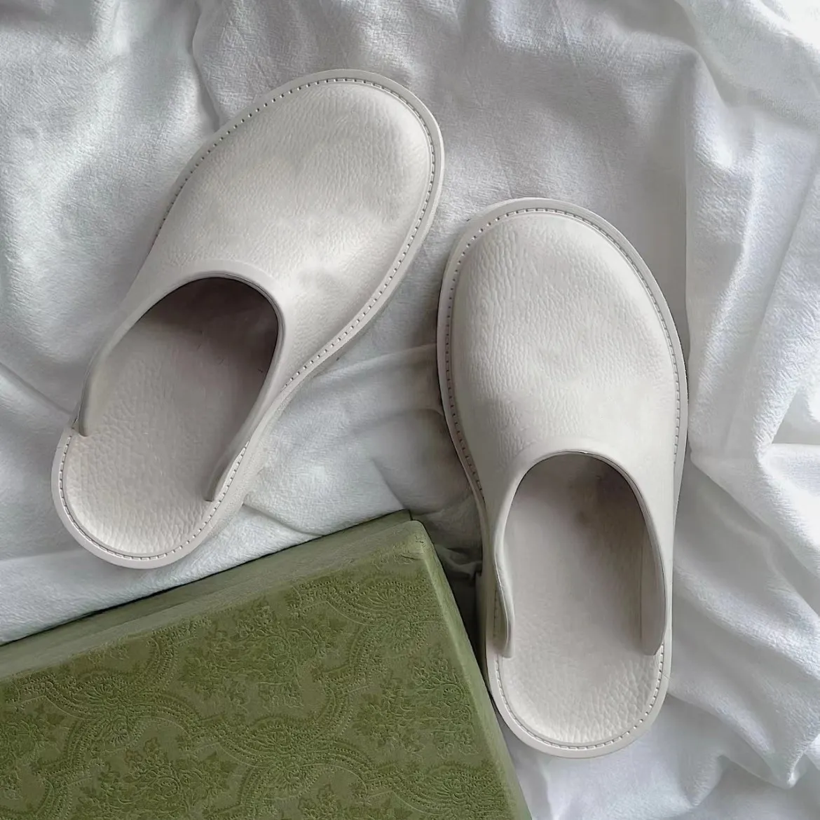 Luxury Slippers Fashion Designer Women Ladies Hollow Platform Sandals Made of Transparent Material Sexy Cute Sunny Beach Ladies Slippers Ctc, #1
Luxury Slippers Fashion Designer Women Ladies Hollow Platform Sandals Made of Transparent Material Sexy Cute Sunny Beach Ladies Slippers Ctc, #1