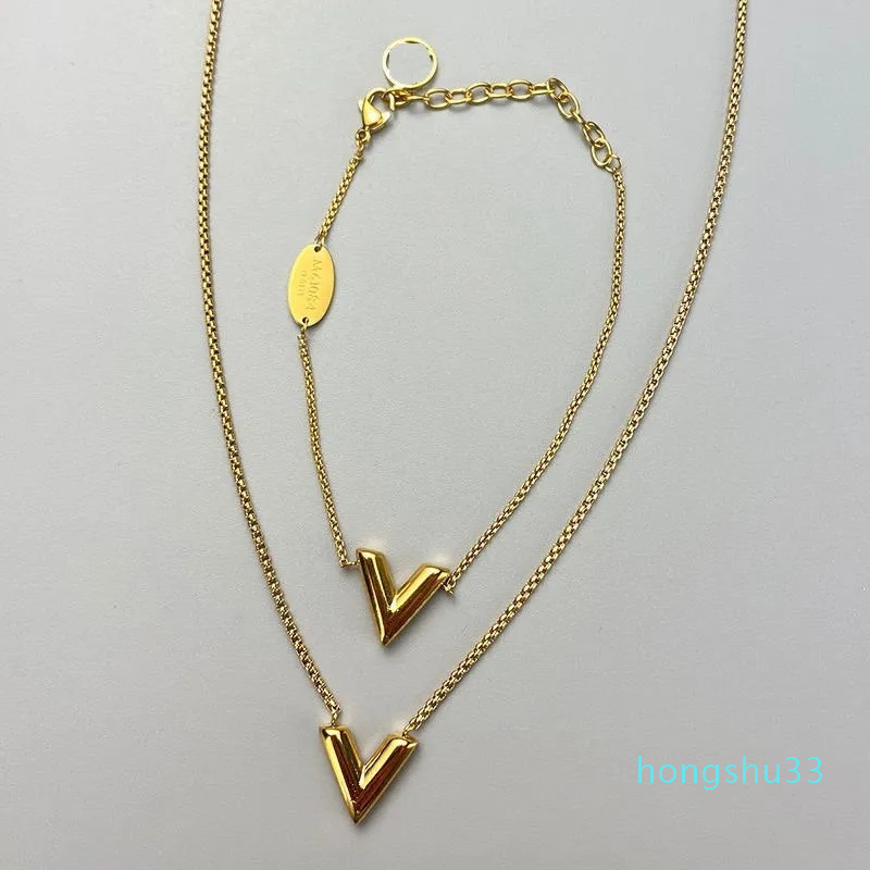Luxury brand necklace pendant designer fashion jewelry man letter plated gold silver chain for men woman trendy have necklaces jewellery
Luxury brand necklace pendant designer fashion jewelry man letter plated gold silver chain for men woman trendy have necklaces jewellery