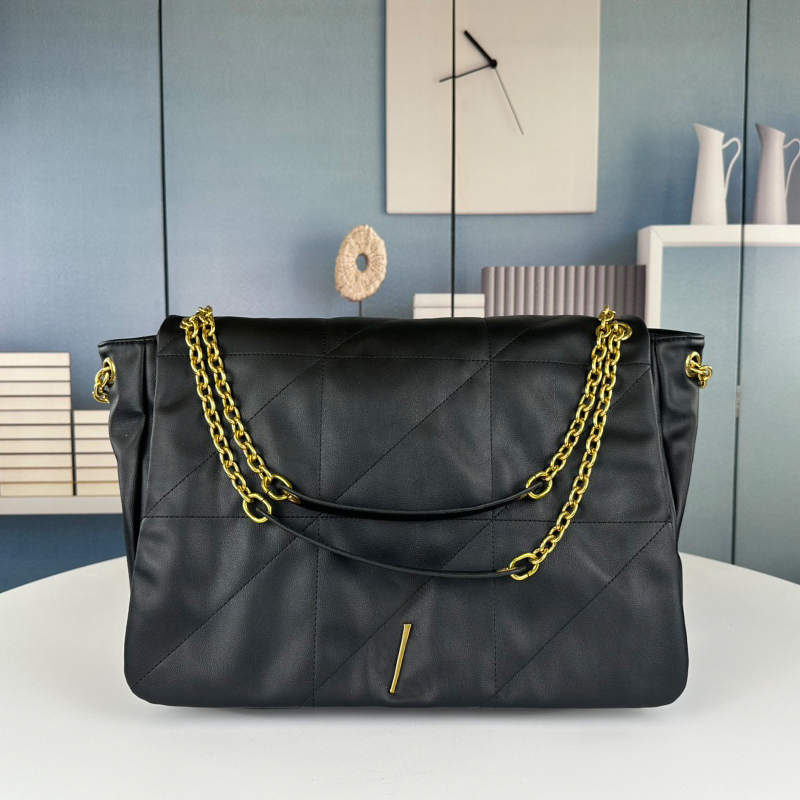 Large Capacity Crossbody Bag Women Sheepskin Shoulder Bags High Quality Designer Handbag Metal Hardware Letter Chain Interior Zipper Pocket Purse Lady Flap Bag, Black
Large Capacity Crossbody Bag Women Sheepskin Shoulder Bags High Quality Designer Handbag Metal Hardware Letter Chain Interior Zipper Pocket Purse Lady Flap Bag, Black