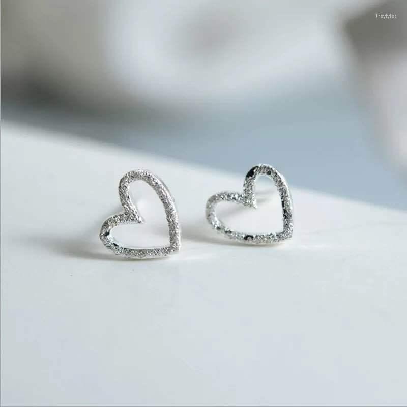 Stud Earrings Silver Color For Women Heart Love Engagement Earring Girl MaSilver Earings Fashion Jewelry
Stud Earrings Silver Color For Women Heart Love Engagement Earring Girl MaSilver Earings Fashion Jewelry