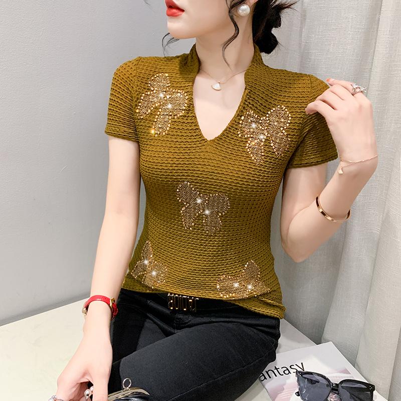 Women's T Shirts 2023 Summer European Clothes T-Shirt Chic Sexy V-Neck Shiny Diamonds Bowknot Women Tops Short Sleeve Drill Tees 34024, Black
Women's T Shirts 2023 Summer European Clothes T-Shirt Chic Sexy V-Neck Shiny Diamonds Bowknot Women Tops Short Sleeve Drill Tees 34024, Black